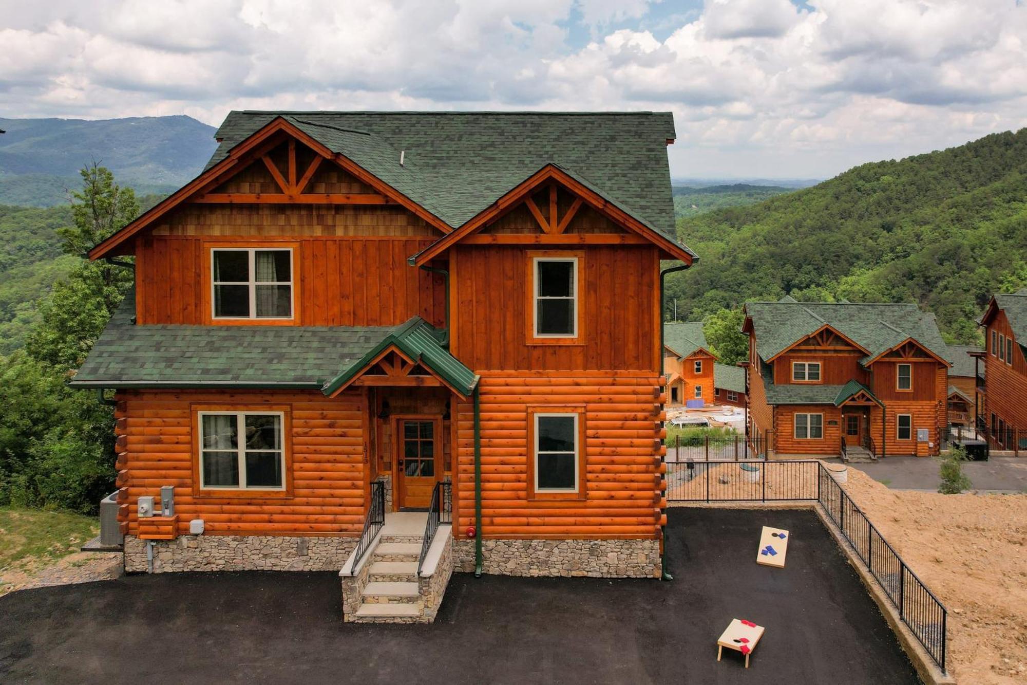 Duval By Avantstay 10Min To Dt Pigeon Forge W Indoor Pool Hot Tub Amazing Views Exterior photo