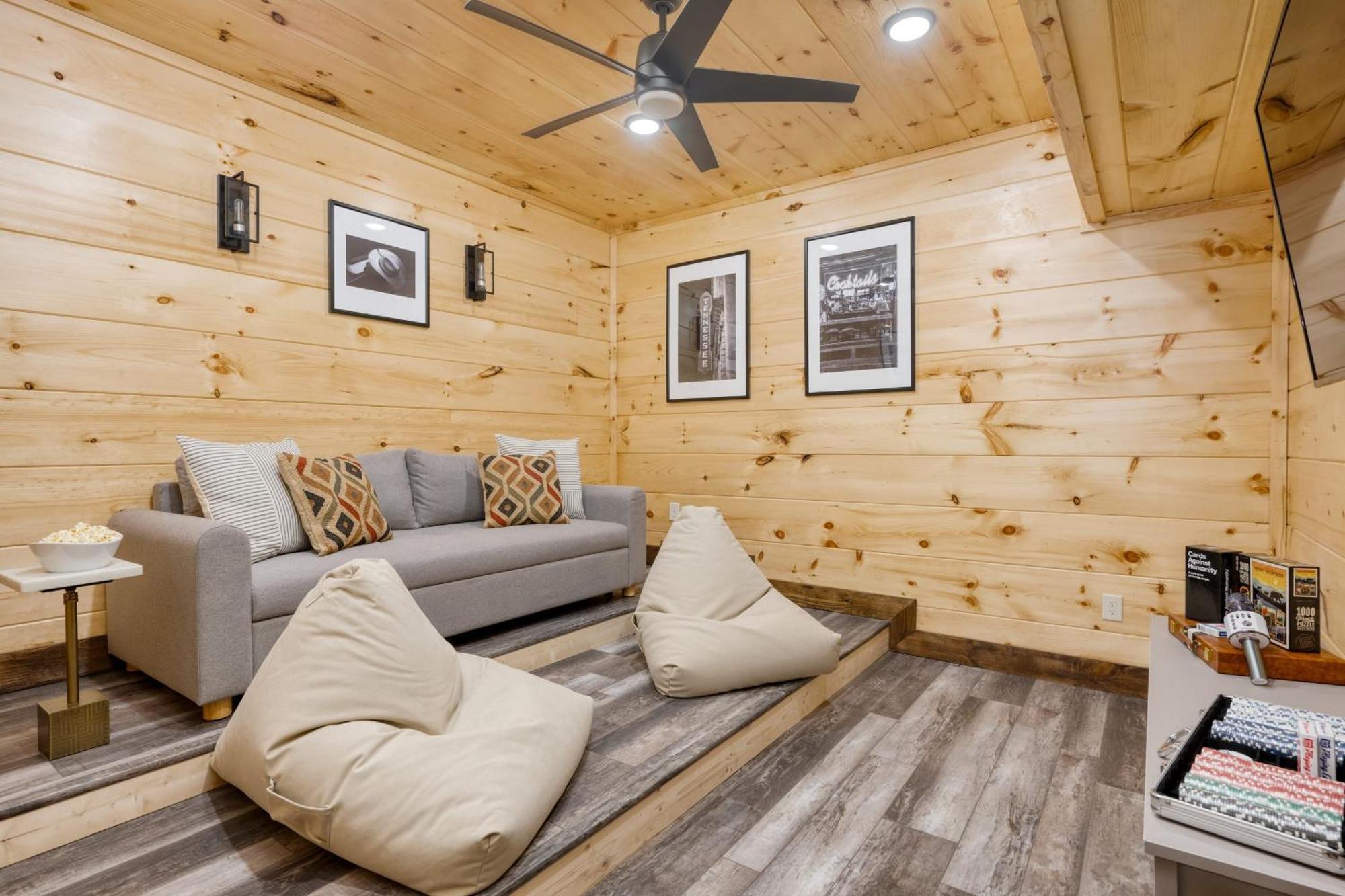 Duval By Avantstay 10Min To Dt Pigeon Forge W Indoor Pool Hot Tub Amazing Views Exterior photo