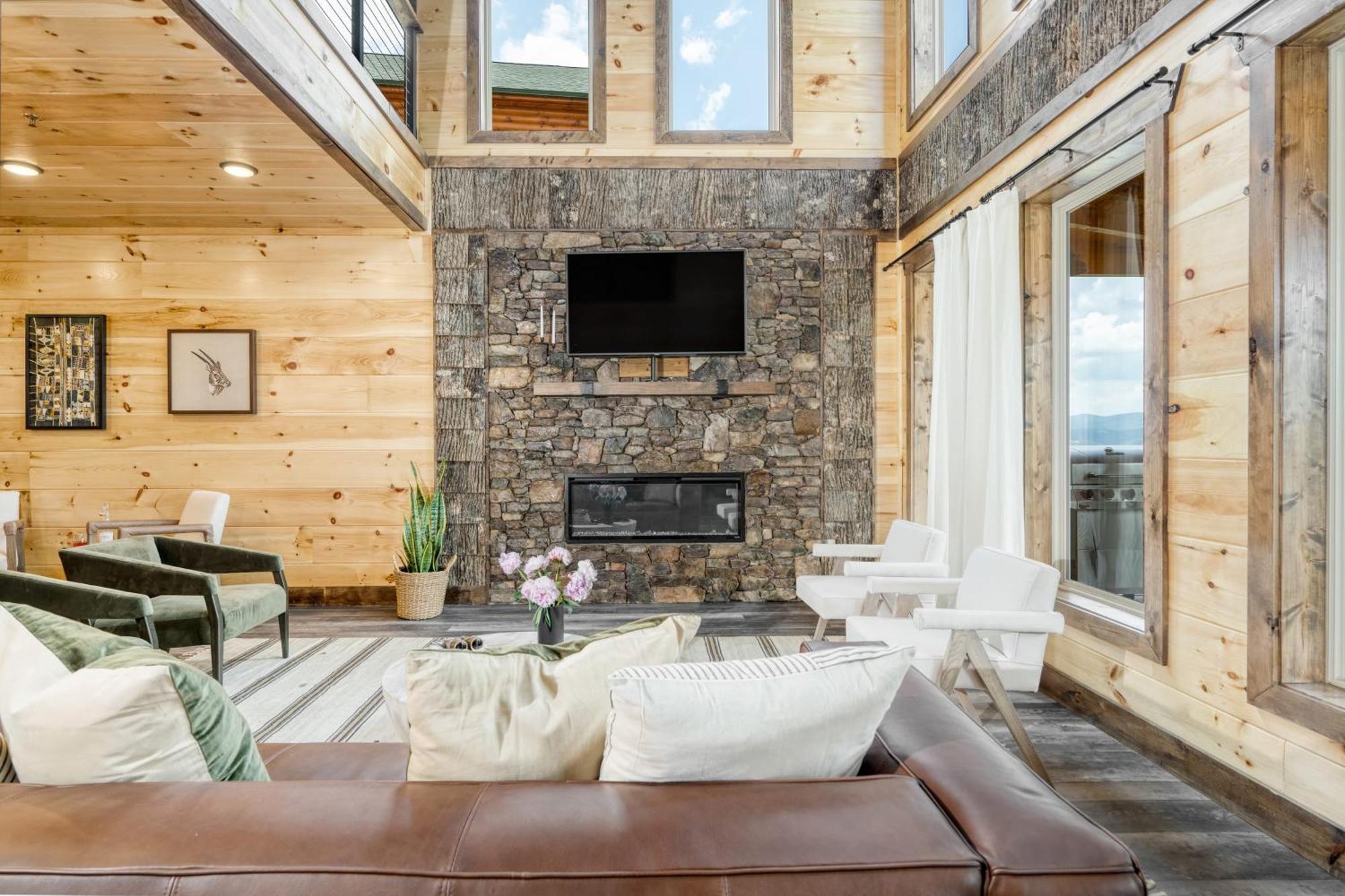Duval By Avantstay 10Min To Dt Pigeon Forge W Indoor Pool Hot Tub Amazing Views Exterior photo